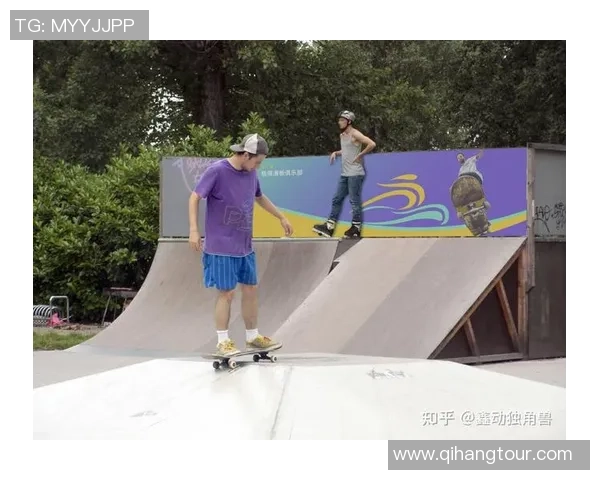 武汉滑板队在极限运动会中以65分稳居积分榜首位